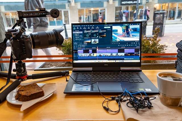 video-editing-gad60fe9df_640